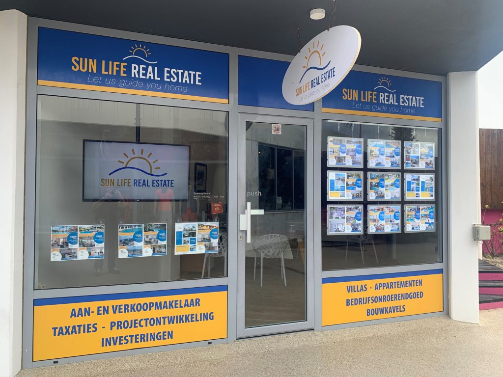 Bedrijfspand Curacao