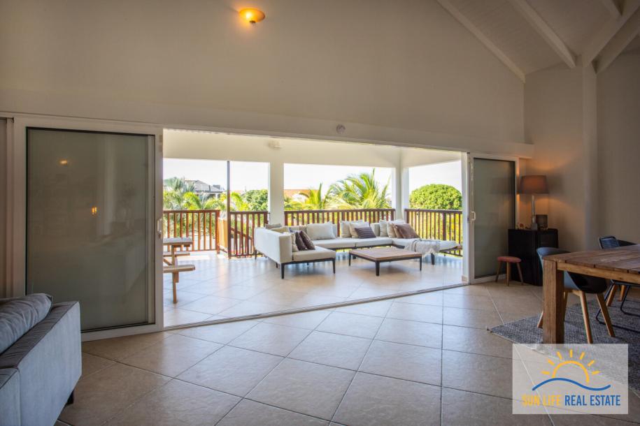 House for sale in Vista Royal-9