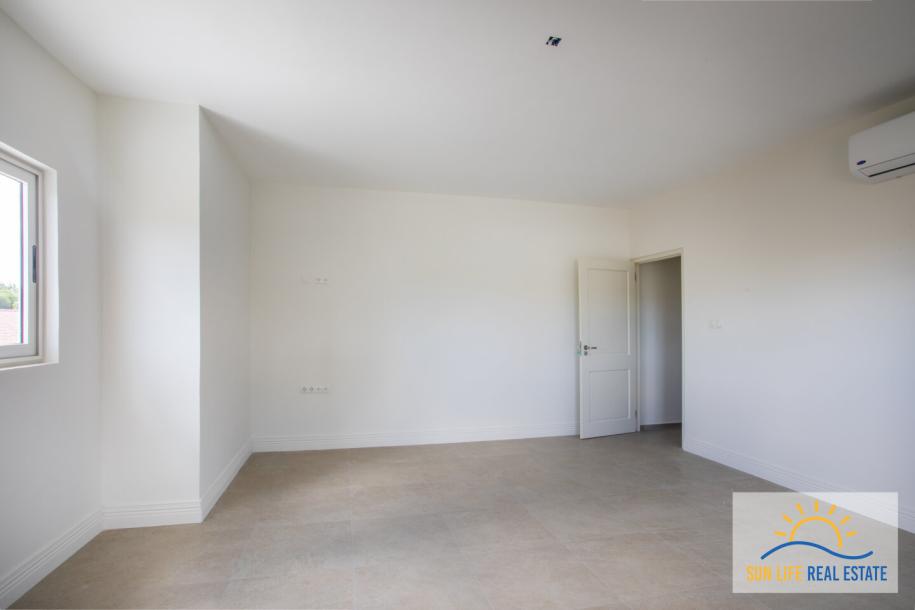 Villa for sale in Damasco Resort-16