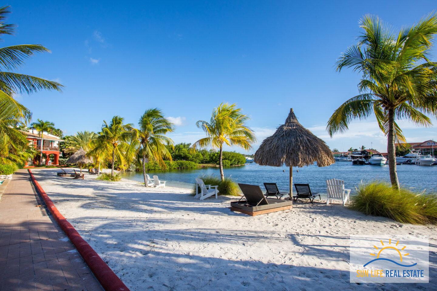 Beautiful two bedroom apartment with private beach area