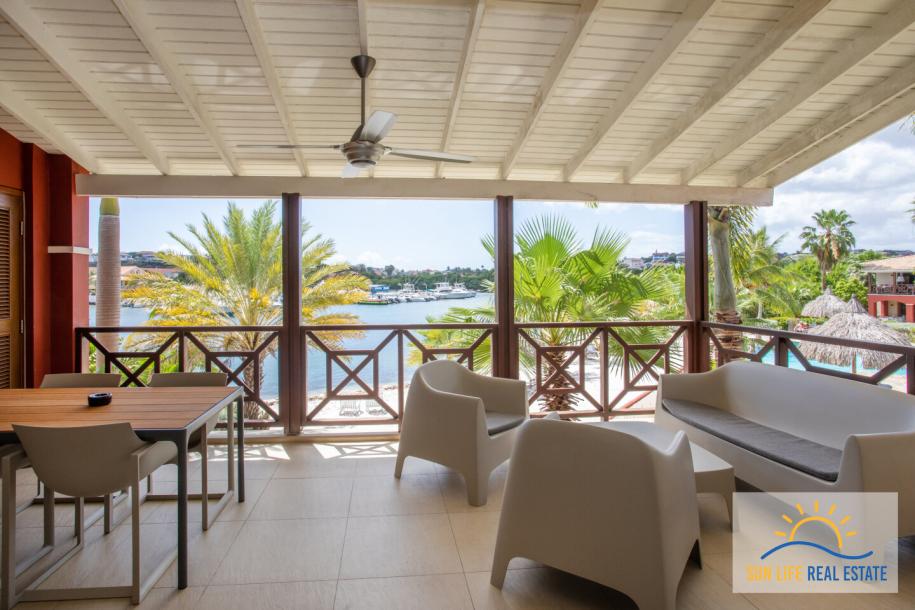 Waterfront apartment located on the first floor on a private beach-12