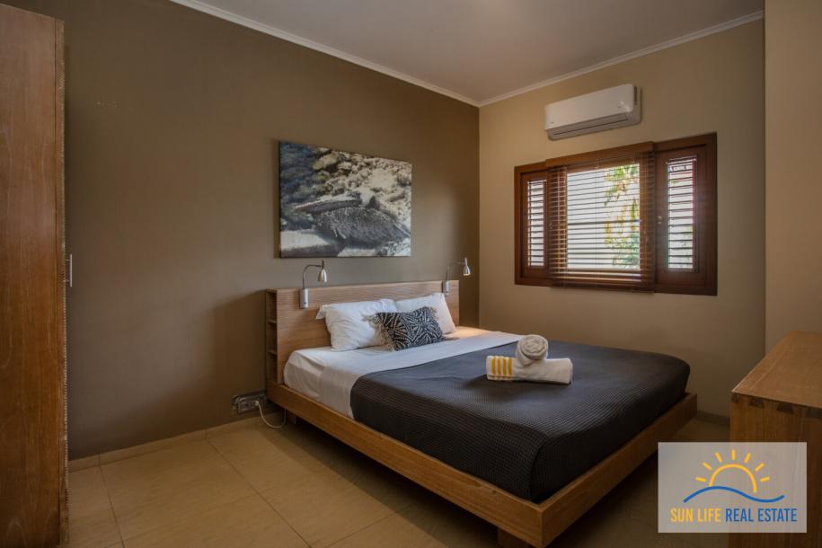 Waterfront apartment located on the first floor on a private beach-7