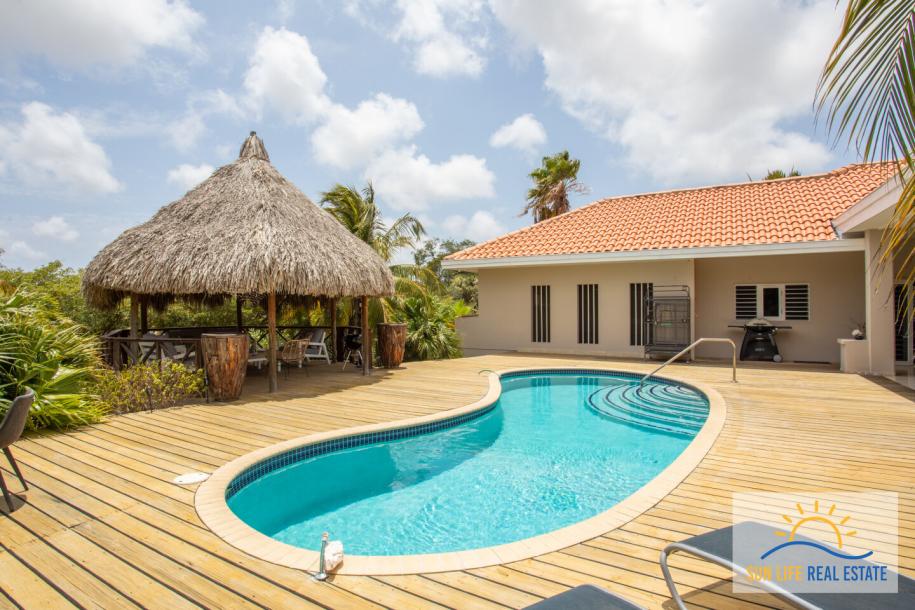 Luxury and spacious house for sale in Villapark Zuurzak-30