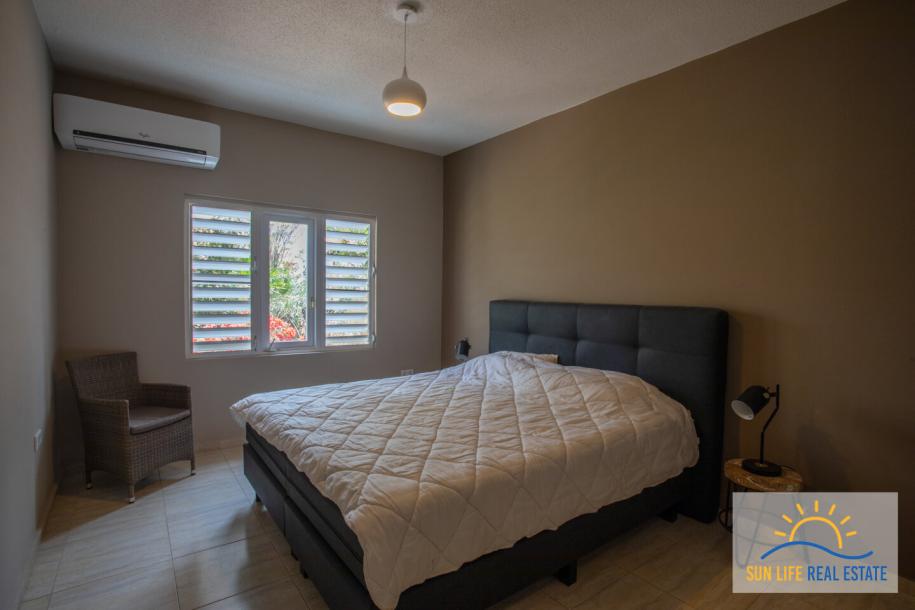 Luxury and spacious house for sale in Villapark Zuurzak-13