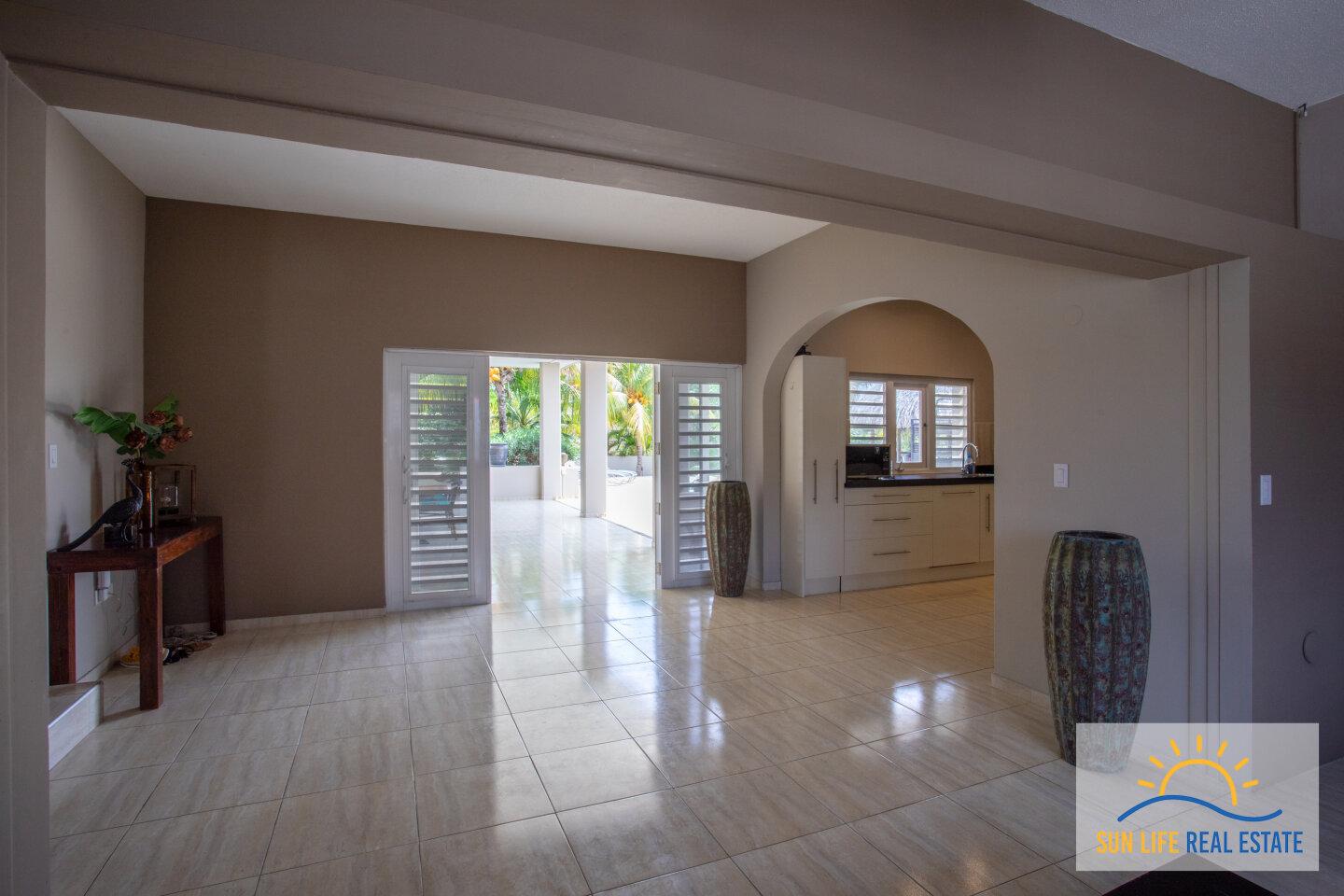 Luxury and spacious house for sale in Villapark Zuurzak