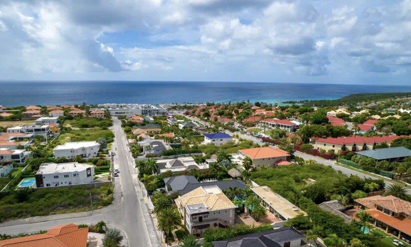 Large Villa Plus Apartments For Sale in Jan Thiel