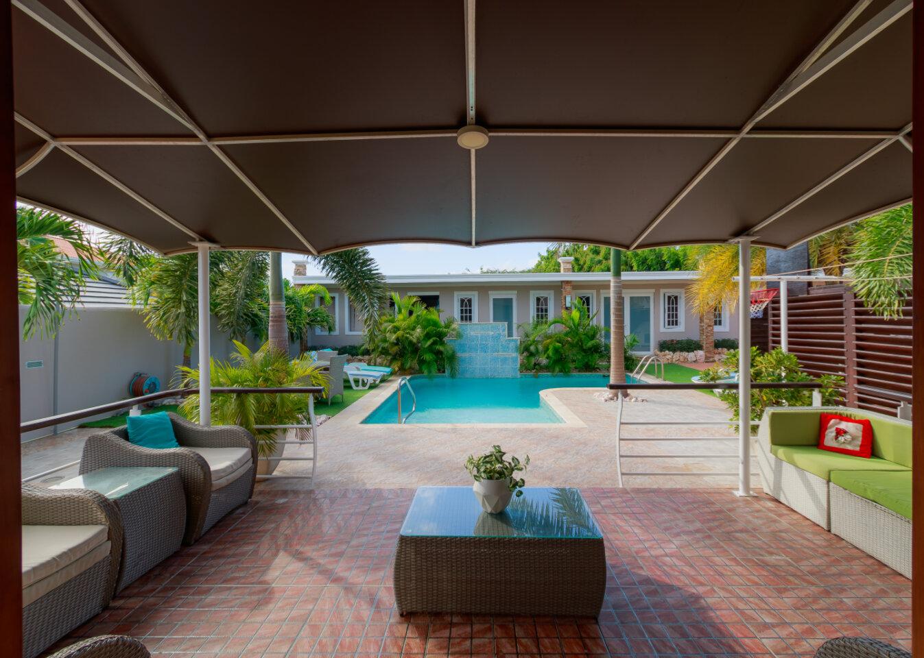 Large Villa Plus Apartments For Sale in Jan Thiel