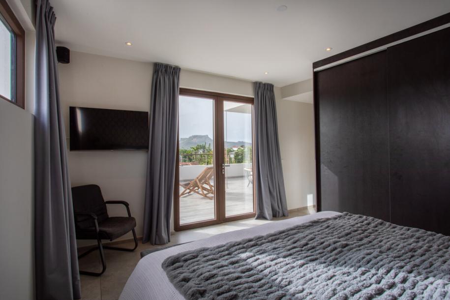 Luxury and exclusive apartment for sale in Jan Sofat-49