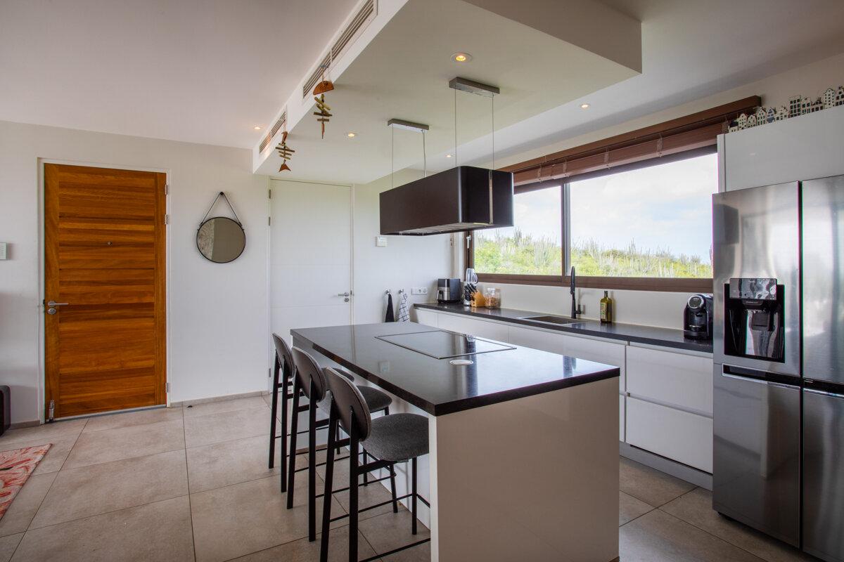 Luxury and exclusive apartment for sale in Jan Sofat