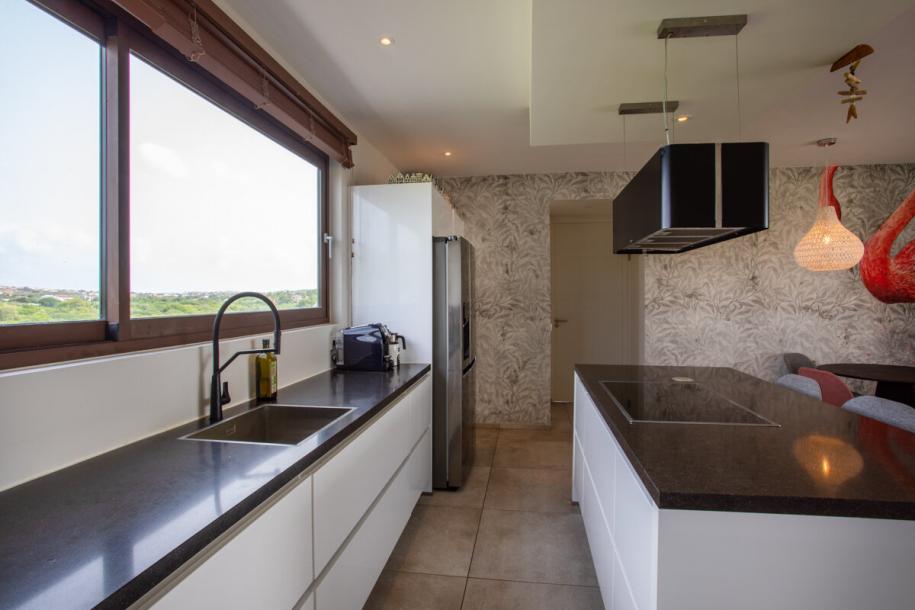 Luxury and exclusive apartment for sale in Jan Sofat-37