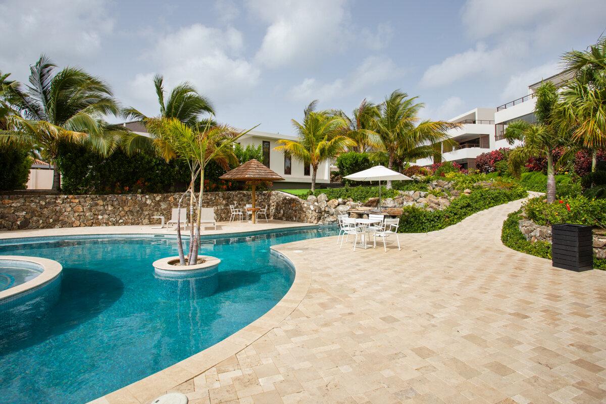 Luxury and exclusive apartment for sale in Jan Sofat