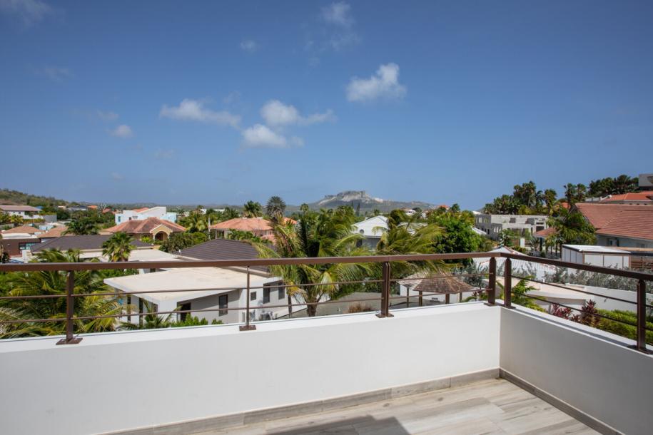 Luxury and exclusive apartment for sale in Jan Sofat-25