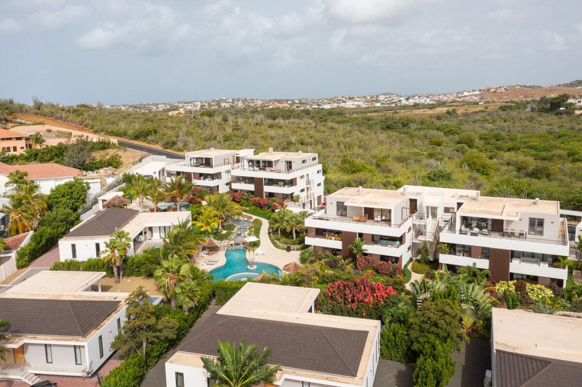 Luxury and exclusive apartment for sale in Jan Sofat