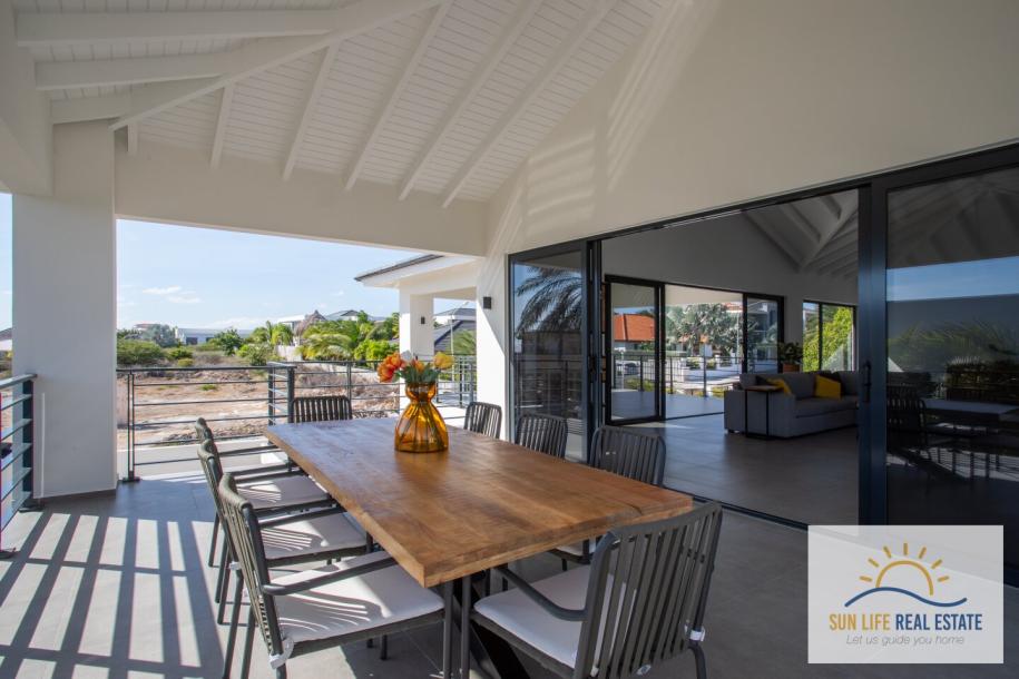 Newly Built and Modern Villa with Sea View for Sale in Vista Royal-47