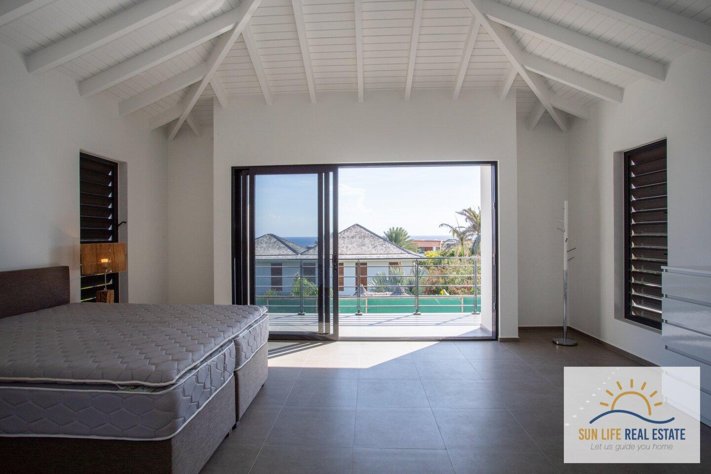 Newly Built and Modern Villa with Sea View for Sale in Vista Royal