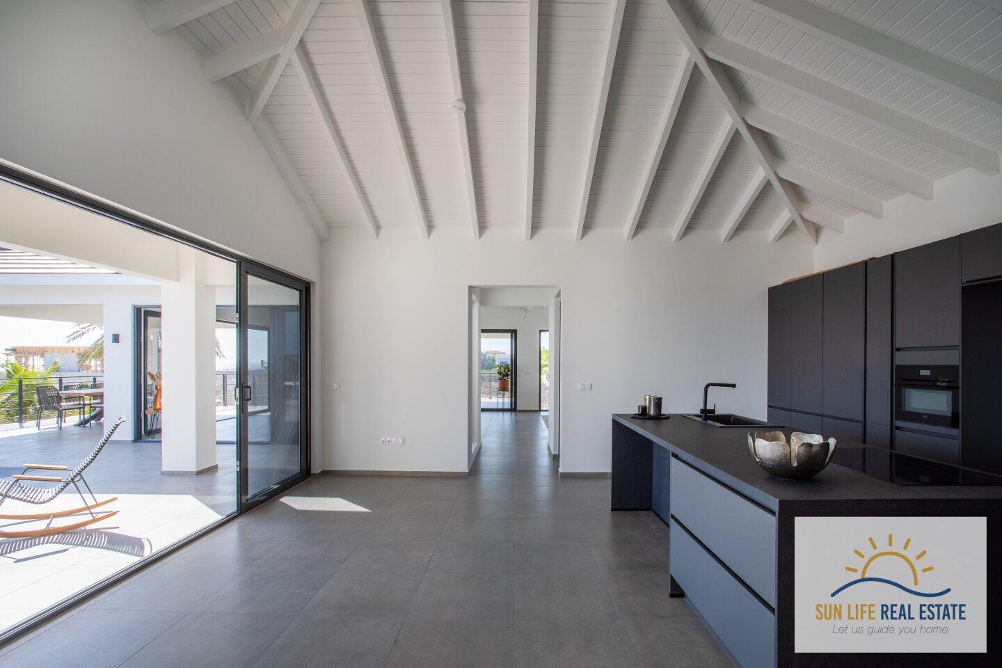 Newly Built and Modern Villa with Sea View for Sale in Vista Royal