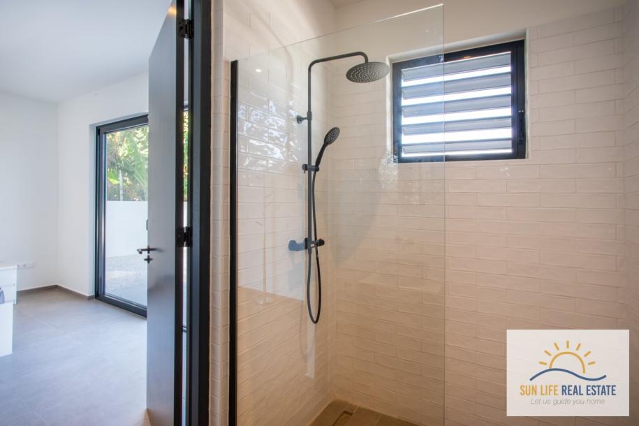 Newly Built and Modern Villa with Sea View for Sale in Vista Royal-29