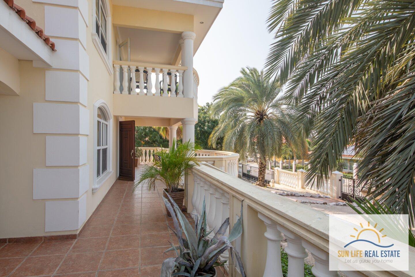 Exclusive and Spacious Residence at Villapark Zuurzak For Sale