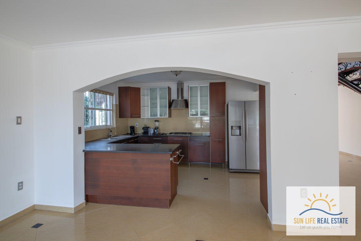 Exclusive and Spacious Residence at Villapark Zuurzak For Sale