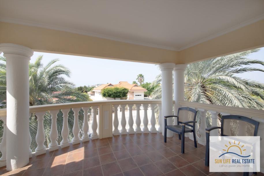 Exclusive and Spacious Residence at Villapark Zuurzak For Sale-6