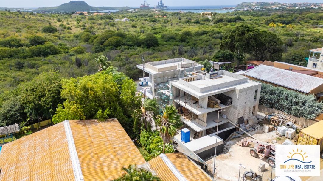 Luxury Condos and Penthouses Under Construction For Sale-5