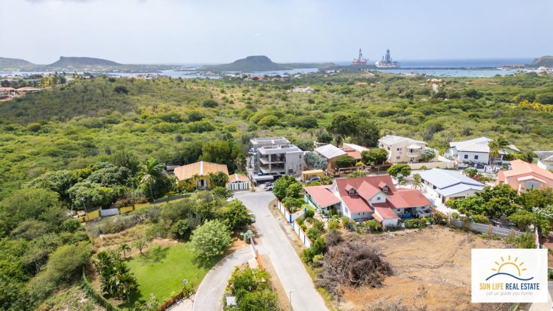 Luxury Condos and Penthouses Under Construction For Sale-4