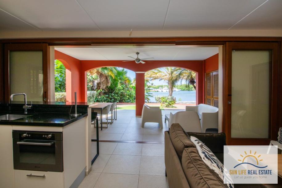 Exclusive Waterfront Apartment with Private Beach Access for Sale in Spanish Water Resort-14