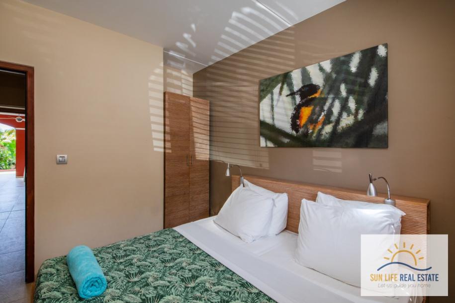 Exclusive Waterfront Apartment with Private Beach Access for Sale in Spanish Water Resort-19