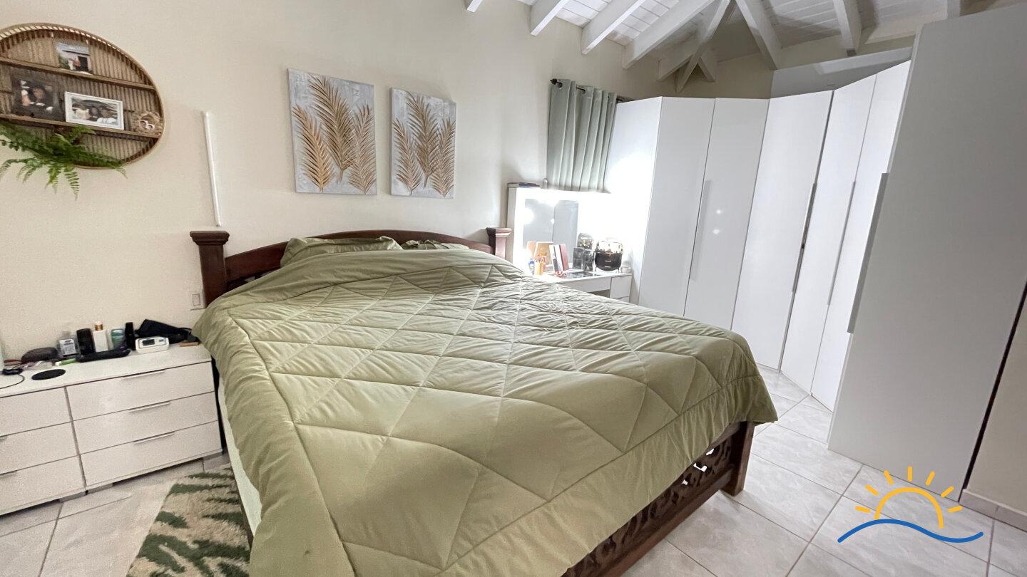 Villa With Beautiful Sea and Island Views