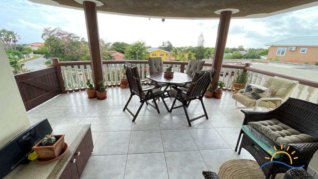 Villa With Beautiful Sea and Island Views-4