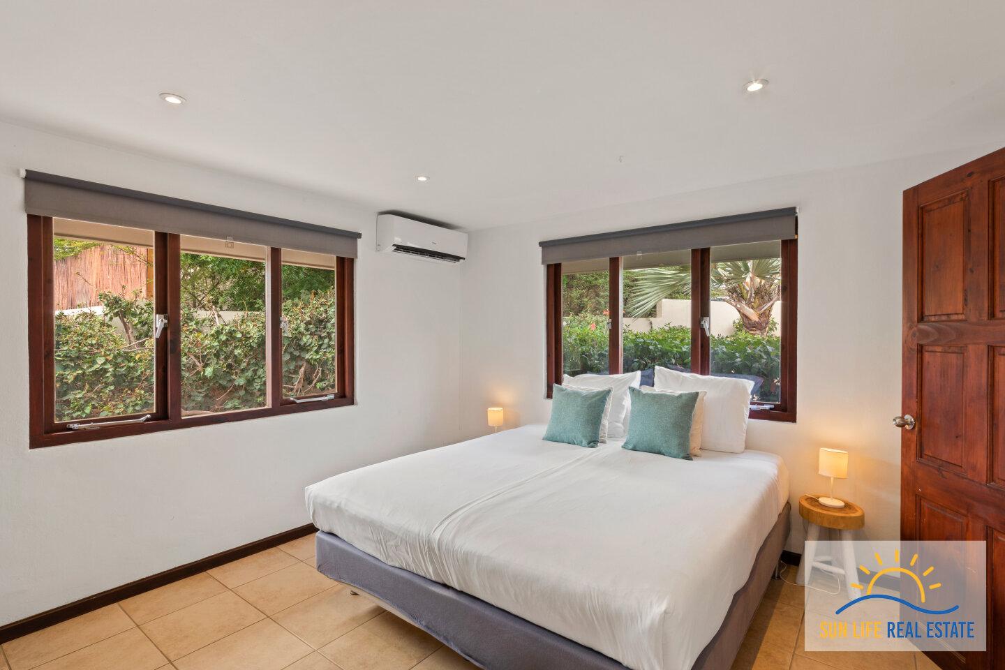 Vacation Villa for Sale in Vista Royal