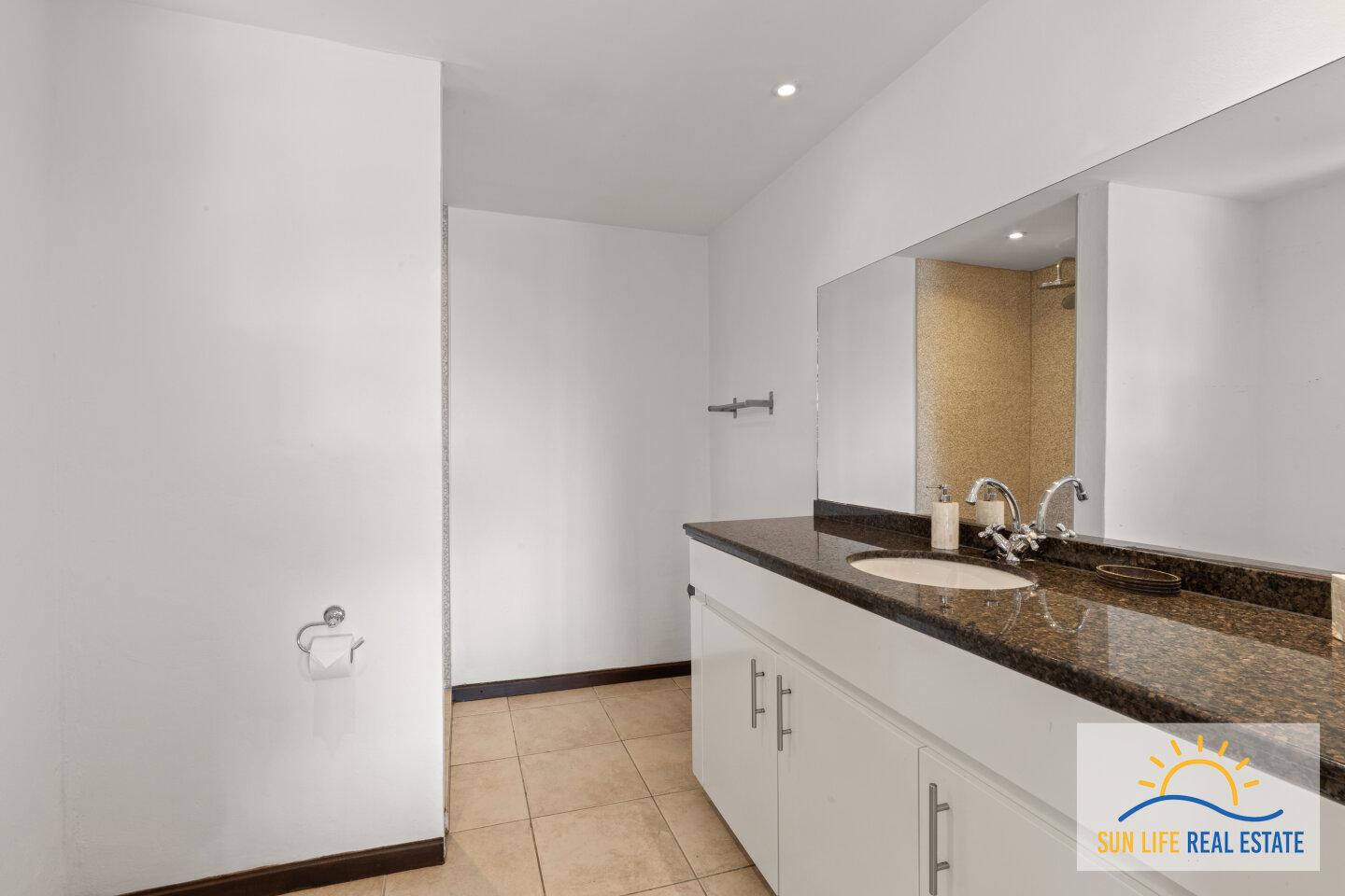 Vacation Villa for Sale in Vista Royal