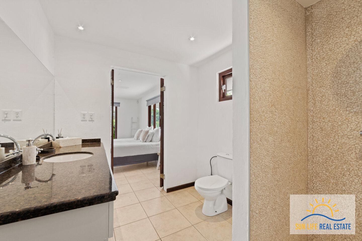 Vacation Villa for Sale in Vista Royal