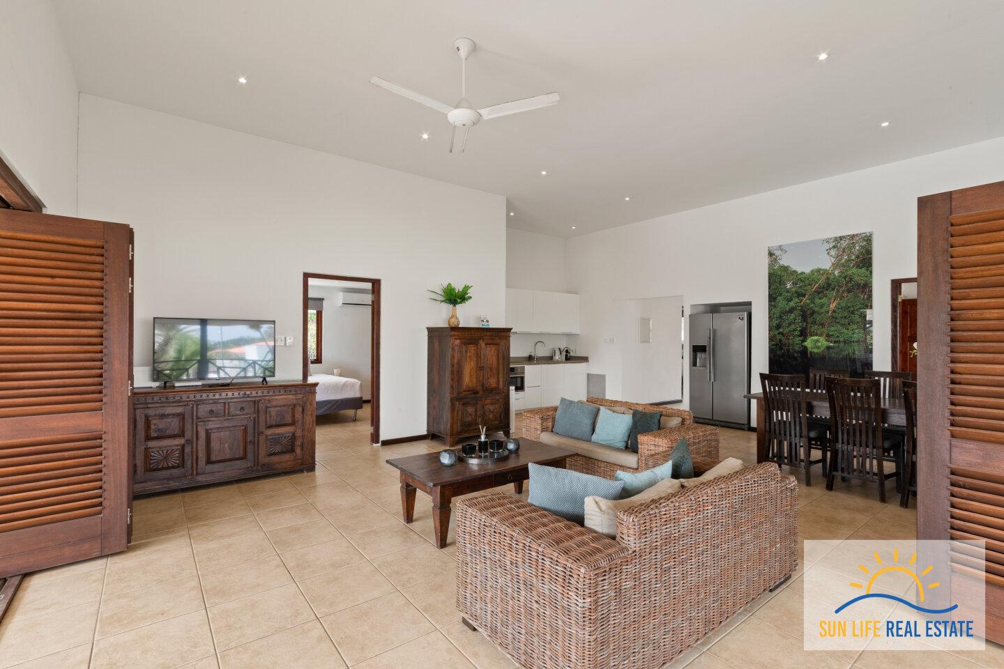 Vacation Villa for Sale in Vista Royal