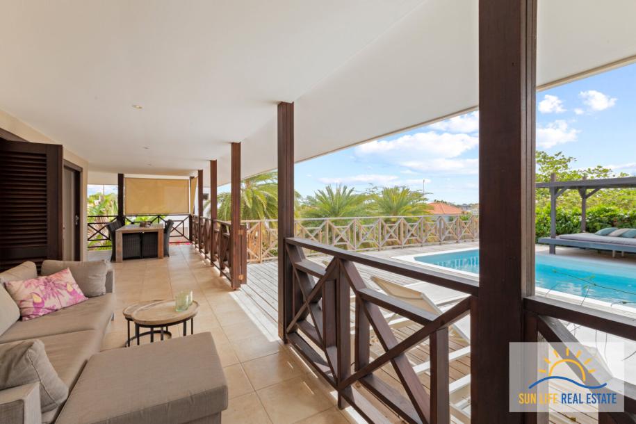 Vacation Villa for Sale in Vista Royal-33