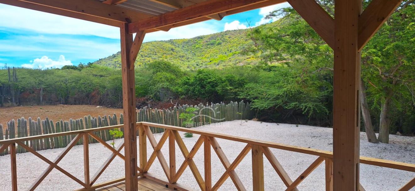 Fully Remodeled Home for Sale in Westpunt-27