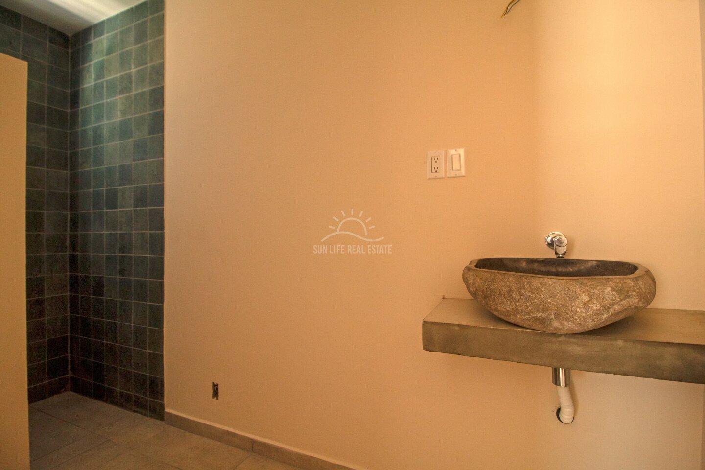 Fully Remodeled Home for Sale in Westpunt