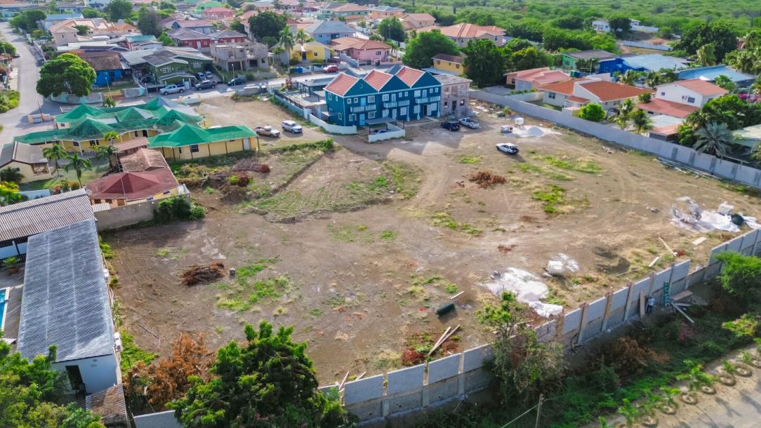 Curaçaoan Baroque Houses for sale in Sun Valley-4