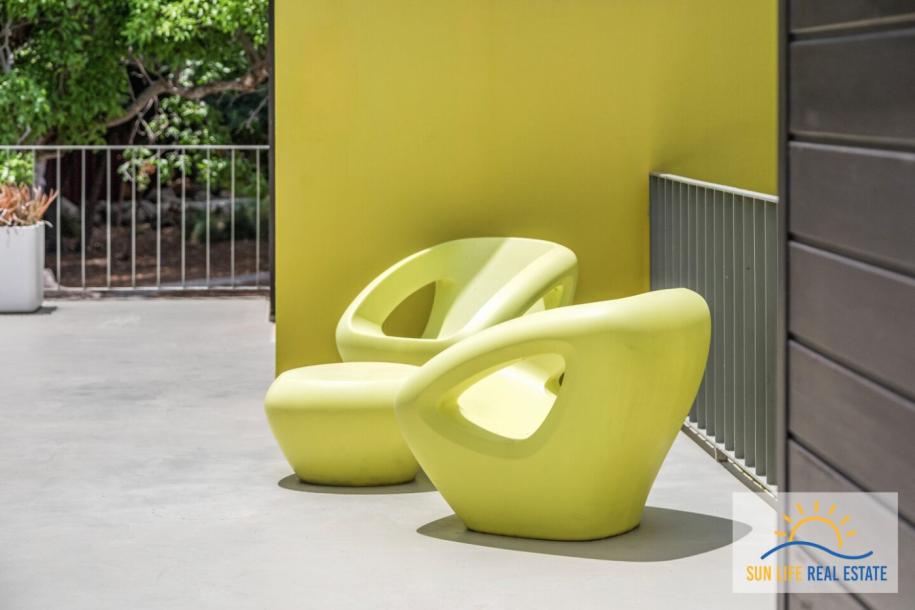 Indoor-Outdoor Living House For Sale in Sint Michiel-29