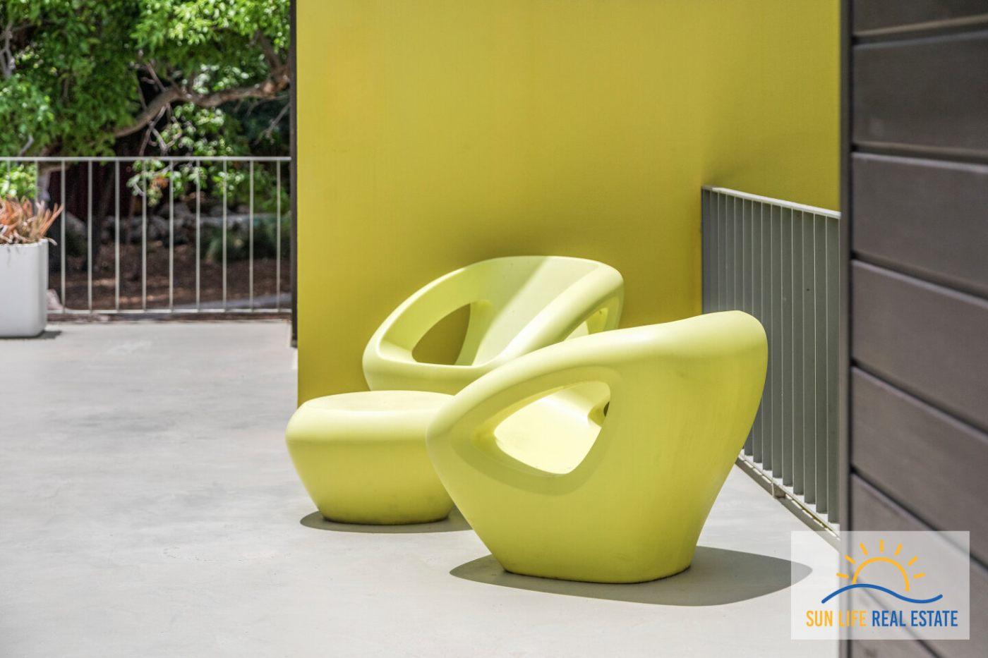 Indoor-Outdoor Living House For Sale in Sint Michiel