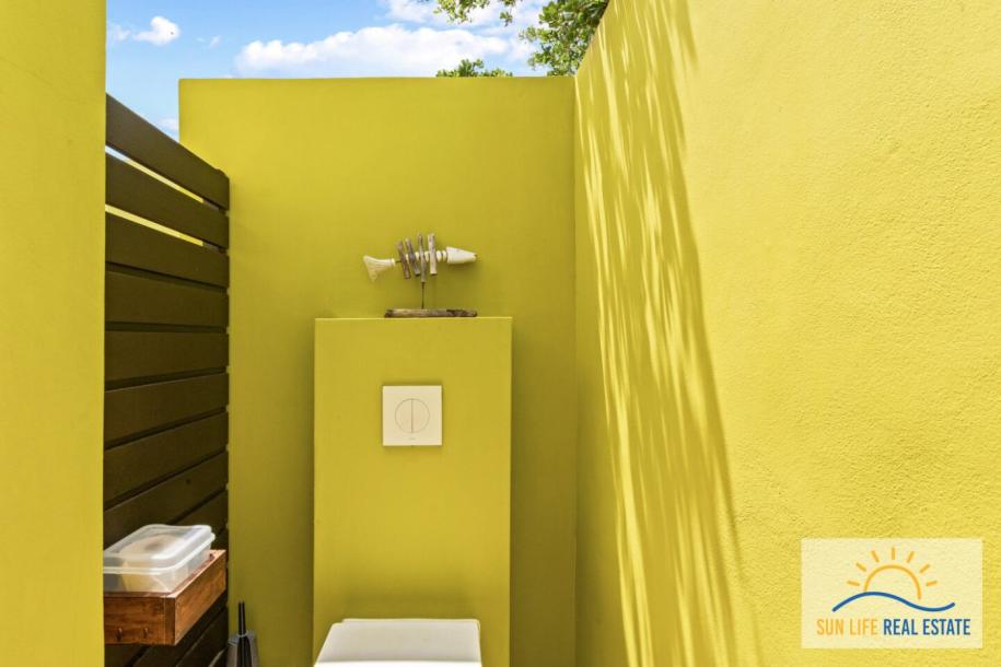 Indoor-Outdoor Living House For Sale in Sint Michiel-47