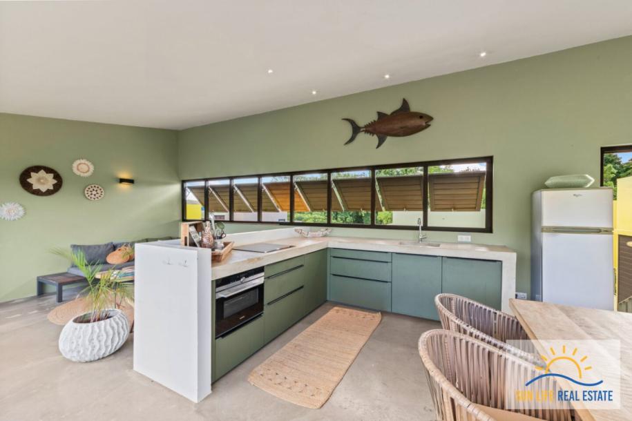 Indoor-Outdoor Living House For Sale in Sint Michiel-2