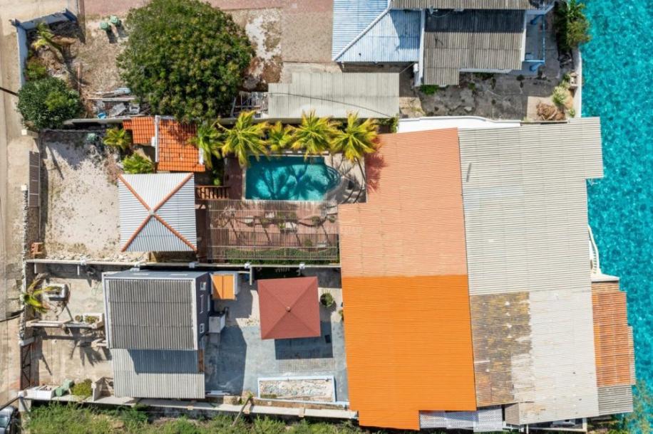 Oceanfront house for sale in Westpunt-4