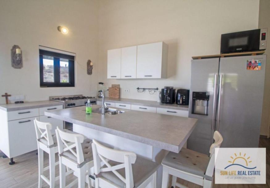 House For Rent With Hilltop View in Vista Montana-6