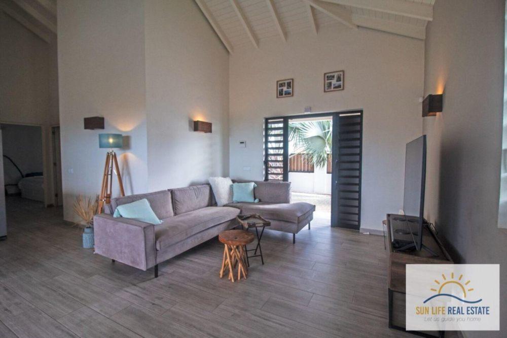 House For Rent With Hilltop View in Vista Montana