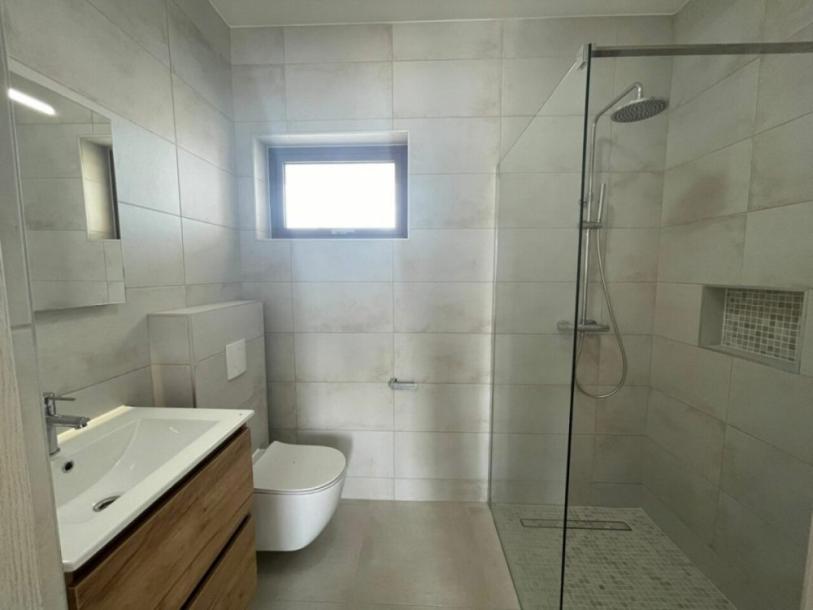 Luxury and modern apartment for rent in Scherpenheuvel-21