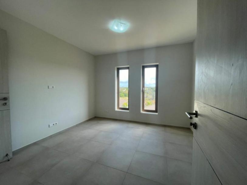 Luxury and modern apartment for rent in Scherpenheuvel-11