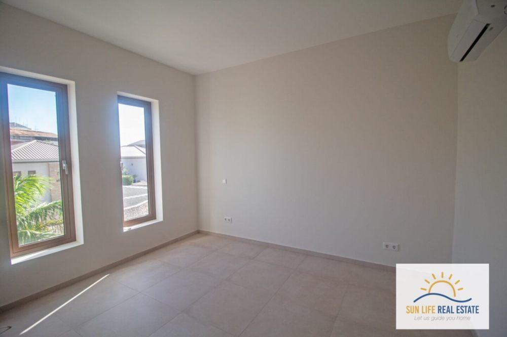 Luxury and modern apartment for rent in Scherpenheuvel