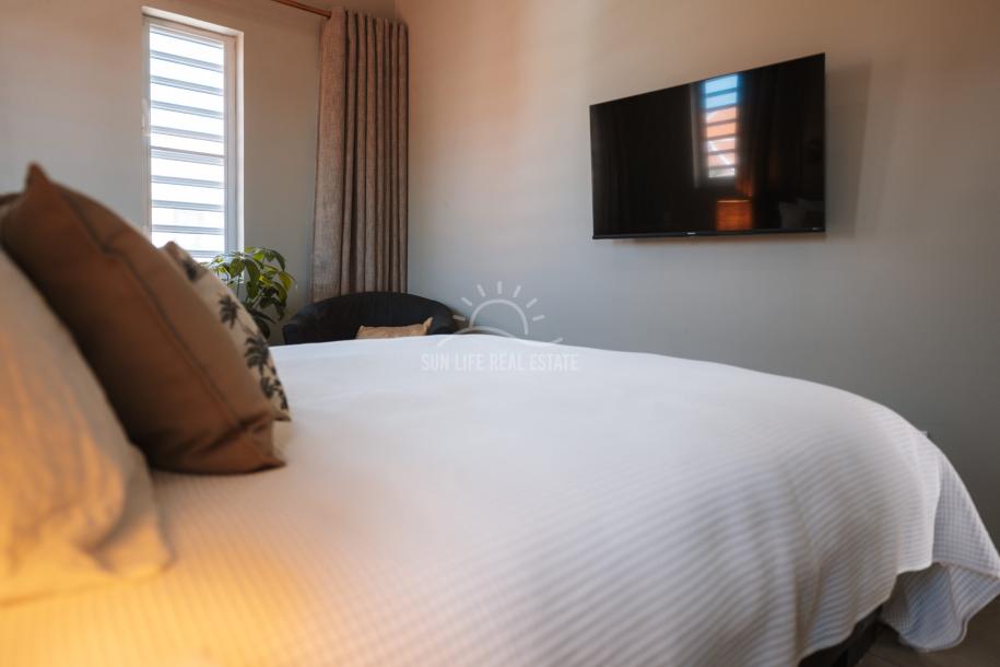 Prime Investment Opportunity in UNESCO-Protected Heritage Property in Otrobanda-14