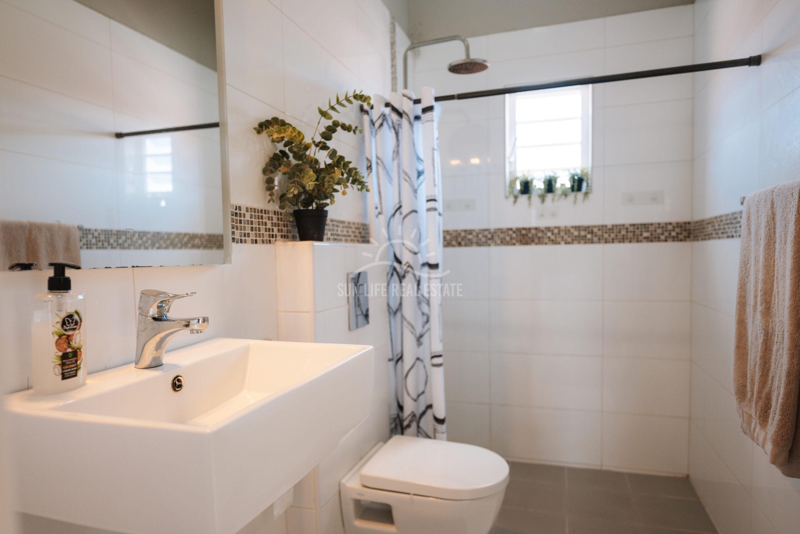 Prime Investment Opportunity in UNESCO-Protected Heritage Property in Otrobanda